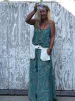 Denim Pocket Belt: Meredith style in White