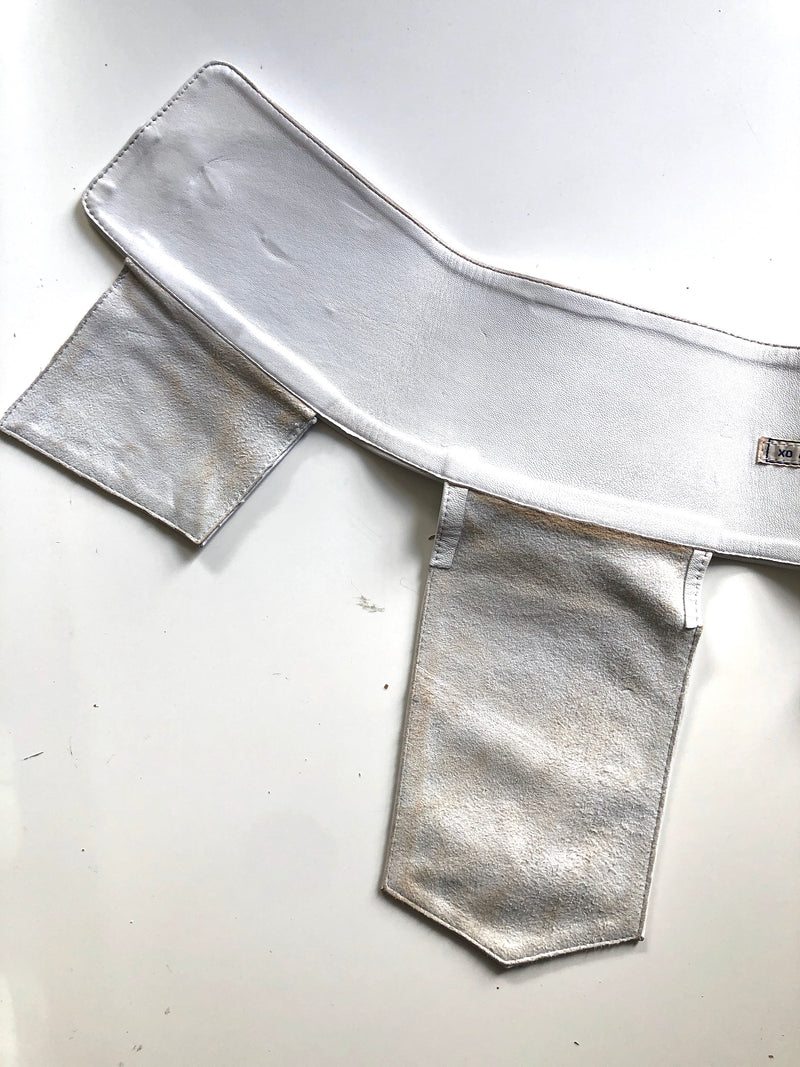 Boardroom Pocket Belt in Electric White - SAMPLE size 2